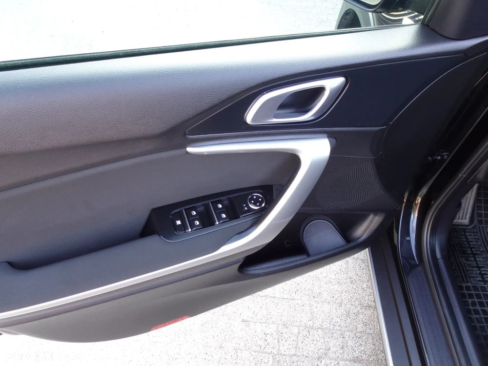 Kia XCeed 1.5 T-GDI M DCT - 39
