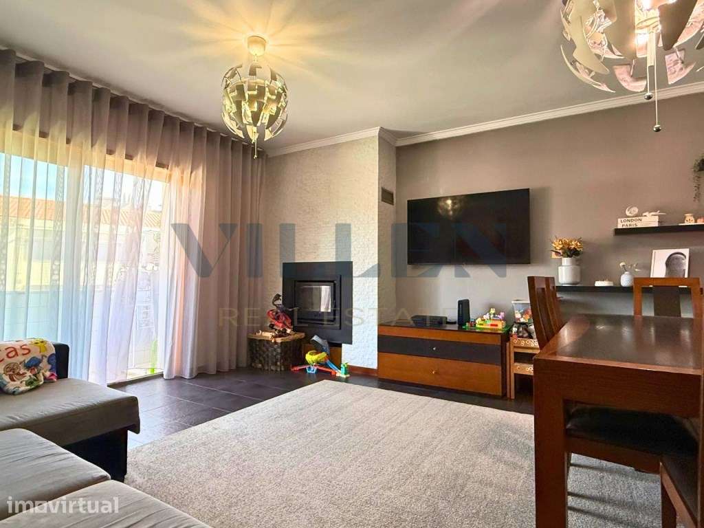 APARTAMENTO T3 RENOVADO | CONFORTO, EFICIÊNCIA E LOCALIZAÇÃO PRIVIL... - Grande imagem: 3/23