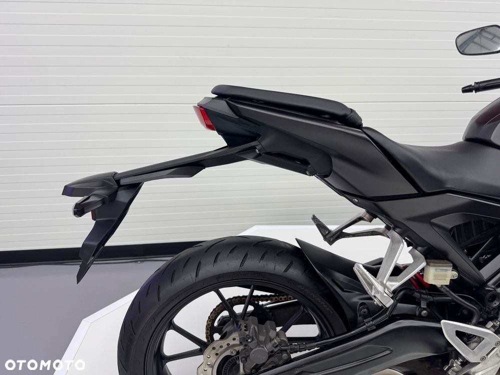 Honda CB - 17