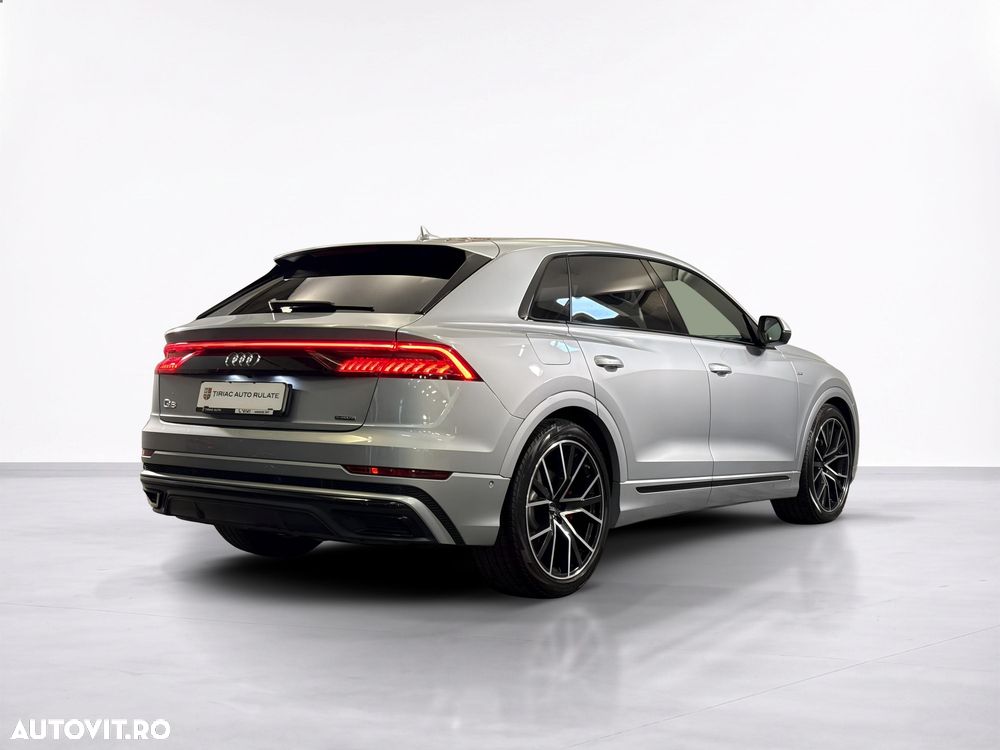 Audi Q8 - 6