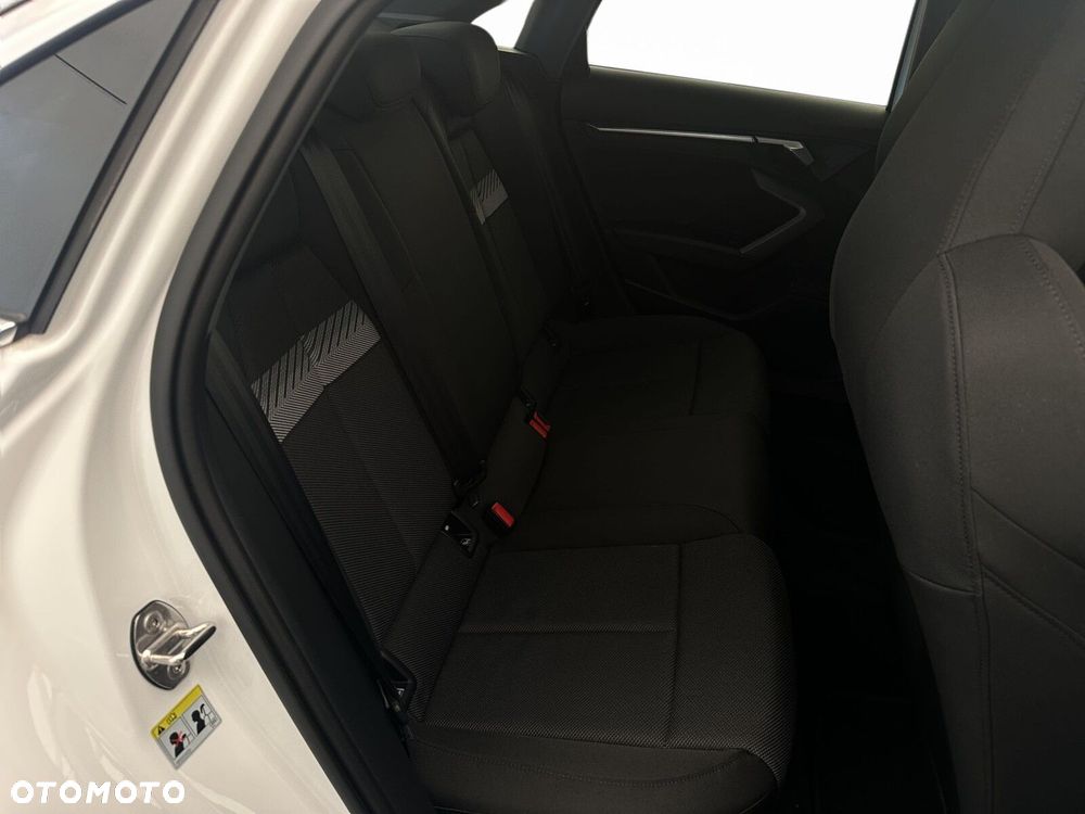 Audi A3 Limousine - 32