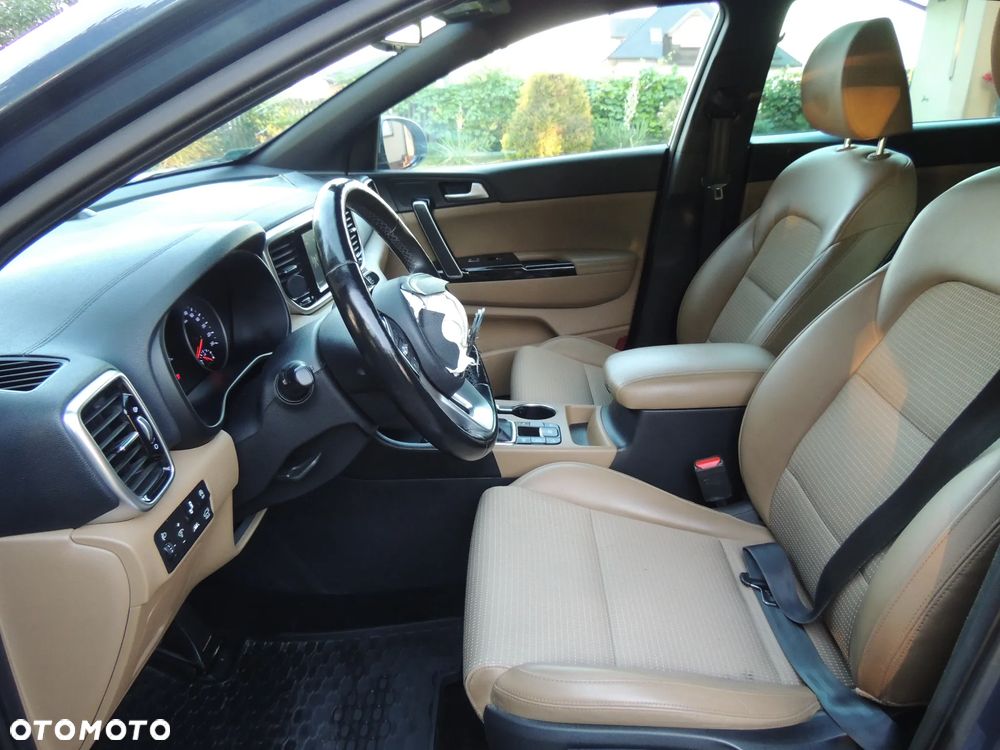 Kia Sportage 1.6 T-GDI L Business Line Plus 4WD DCT - 26