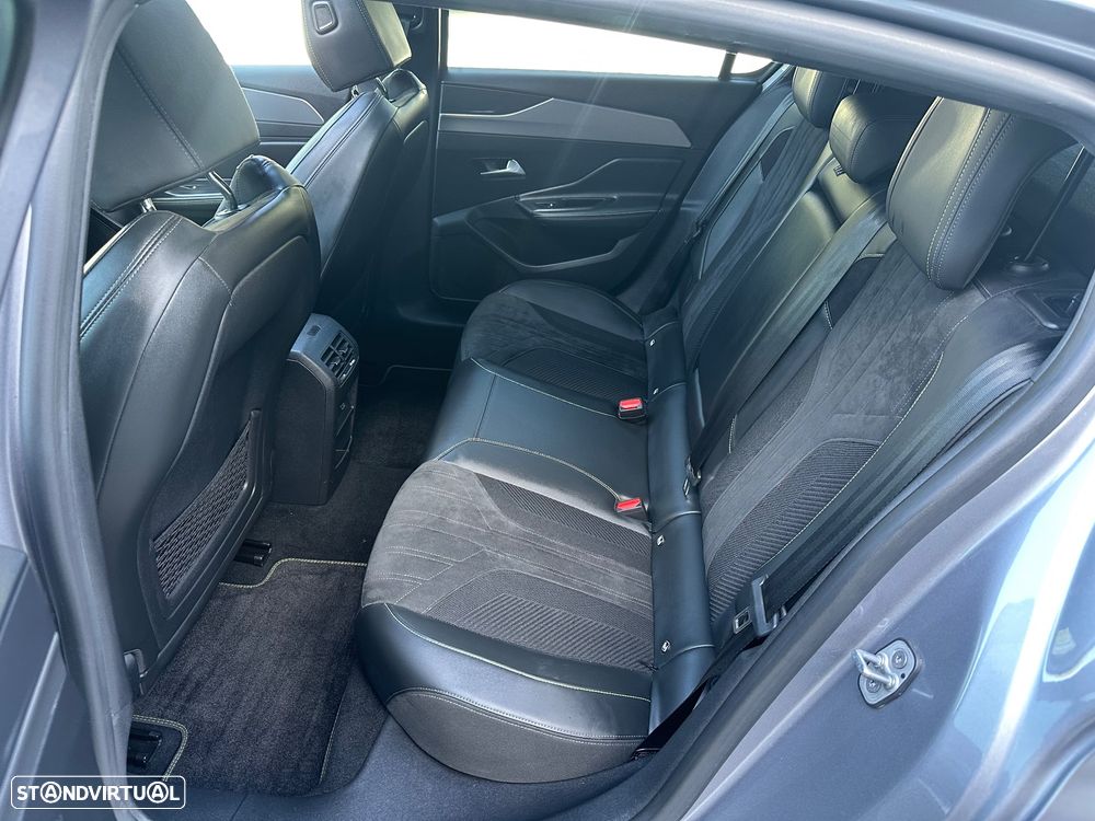 Peugeot 308 1.2 PureTech GT EAT8 - 17