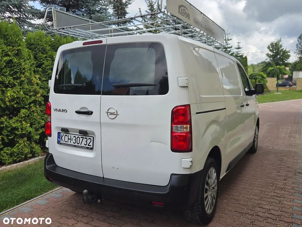 Opel Vivaro - 10