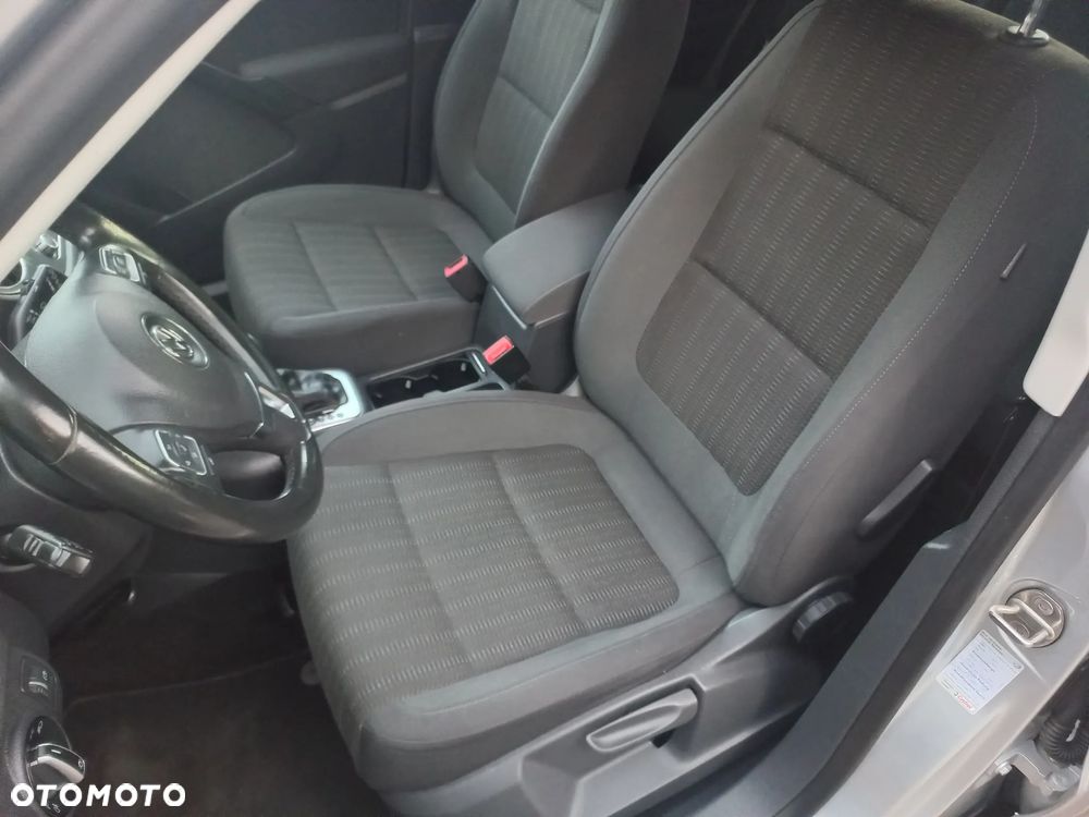Volkswagen Tiguan 2.0 TDI DPF 4Motion DSG Sport & Style - 25