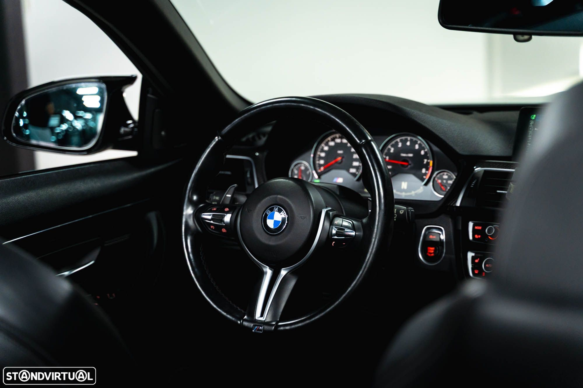 BMW M4 Cabrio DKG - 17