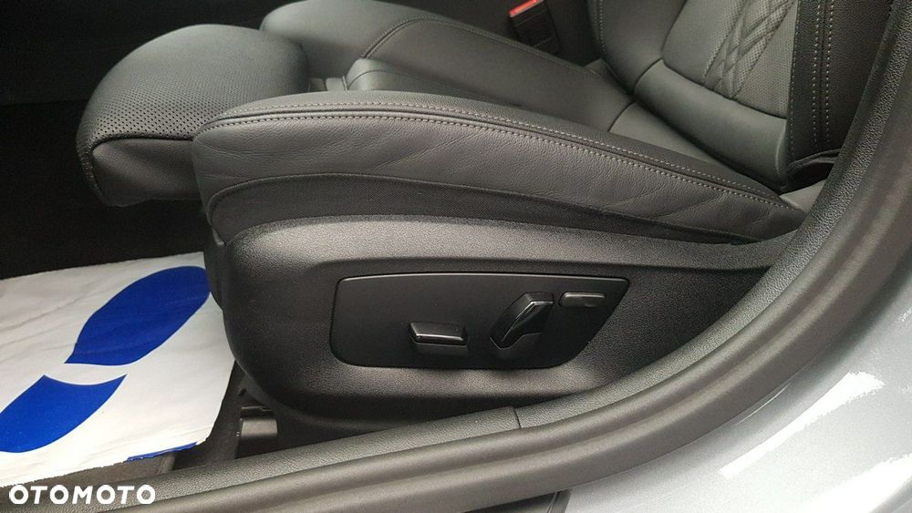 BMW Seria 5 - 25