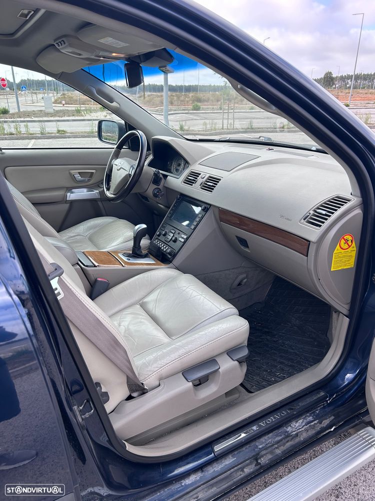 Volvo XC 90 - 10