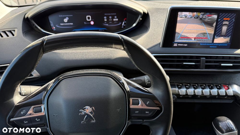 Peugeot 3008 1.2 PureTech Allure S&S - 16