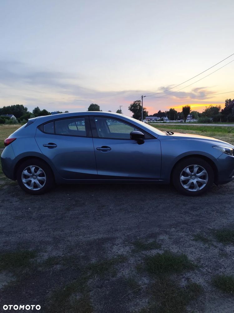 Mazda 3 - 4