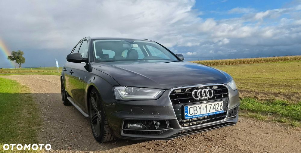 Audi A4 Avant 2012 photo 3
