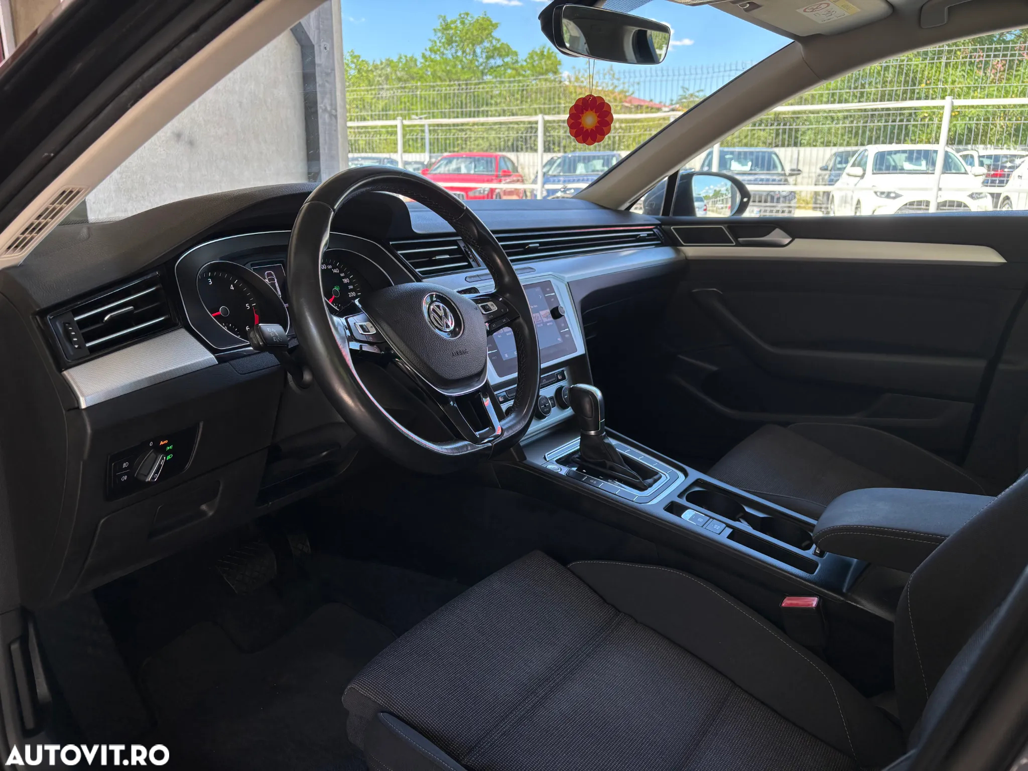 Volkswagen Passat Variant 2.0 TDI DSG (BlueMotion Technology) Comfortline - 13