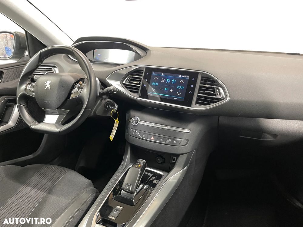 Peugeot 308 PureTech 130 GPF EAT8 Stop & Start Allure - 8