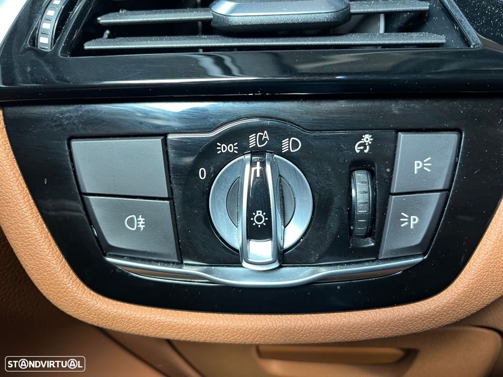 BMW M550d xDrive Auto - 34