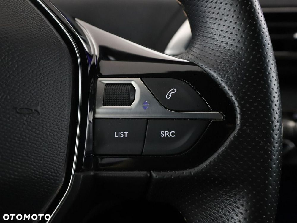 Peugeot 3008 1.2 PureTech GT S&S - 32