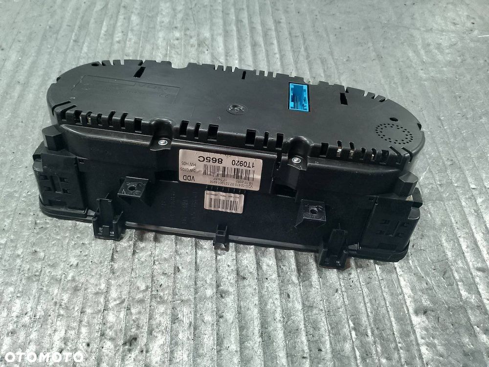 LICZNIK VW TOURAN II 1T0920865C 1.6 TDI - 7