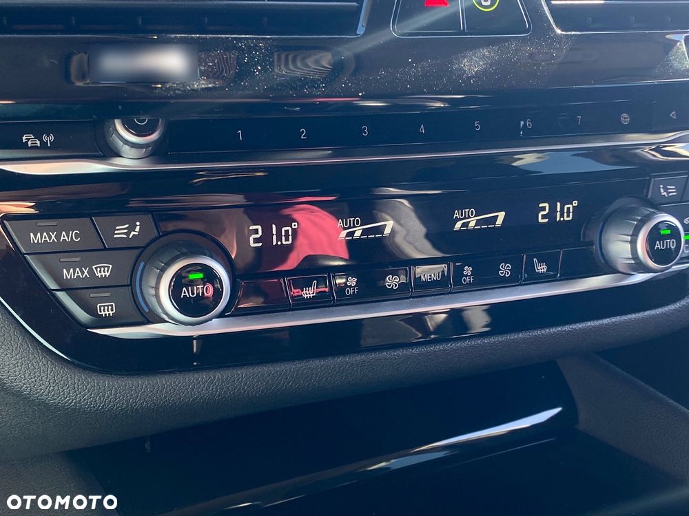 BMW Seria 5 525d Sport Line sport - 20