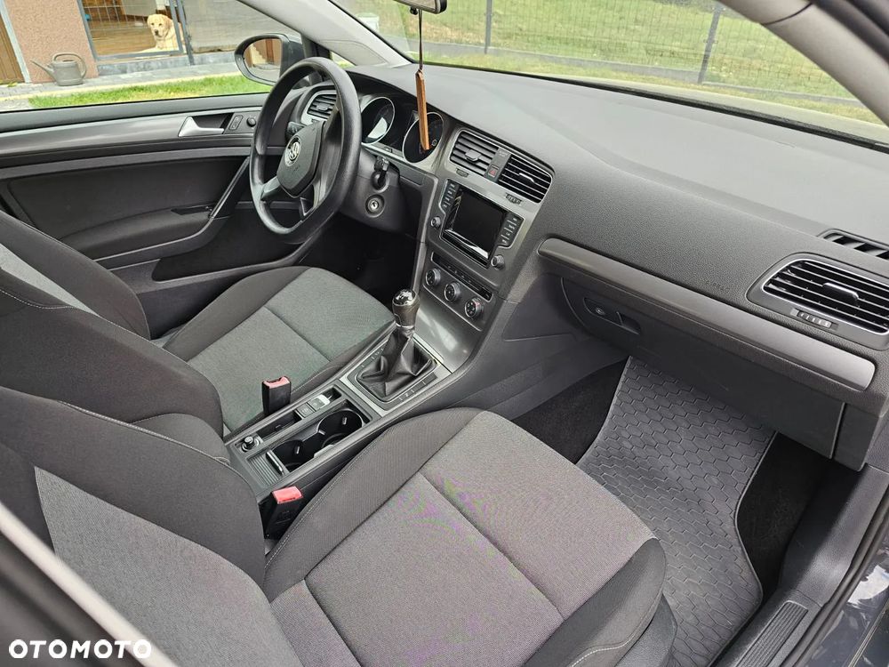 Volkswagen Golf VI 1.2 TSI BlueMot Comfortline - 28
