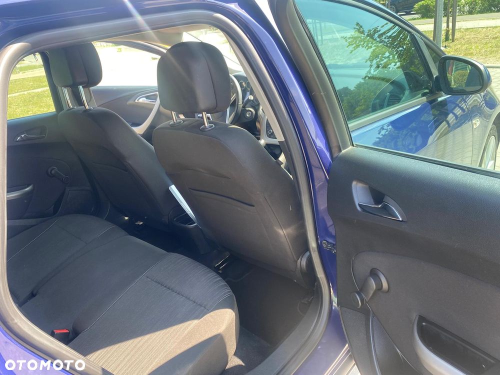 Opel Astra - 16