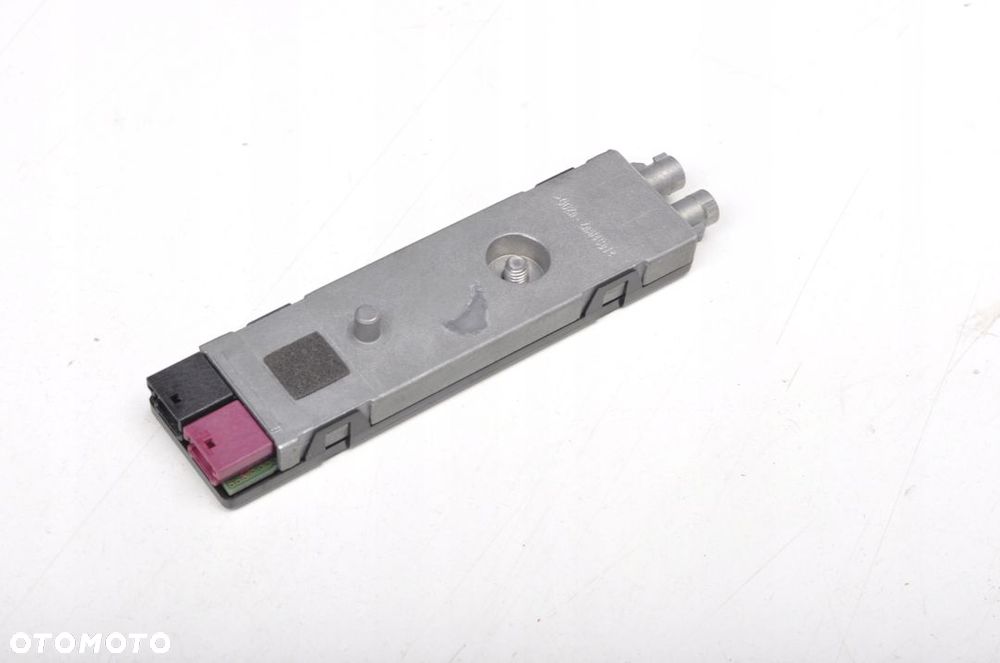 MERCEDES A207 LIFT WZMACNIACZ ANTENOWY A2079059702 - 4