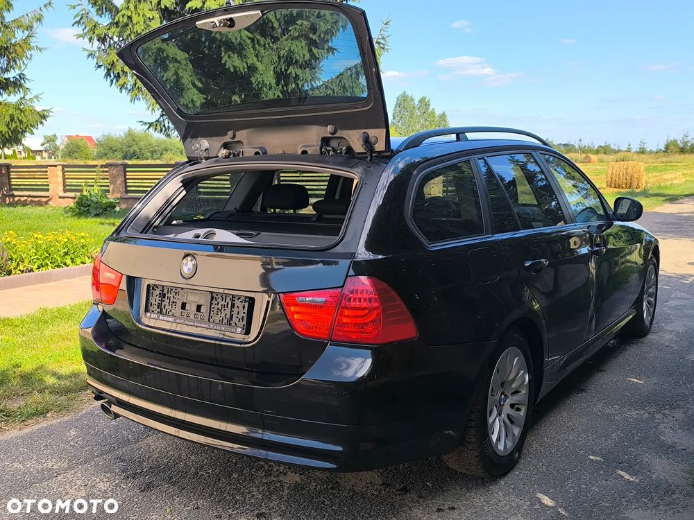BMW Seria 3 320d DPF - 12