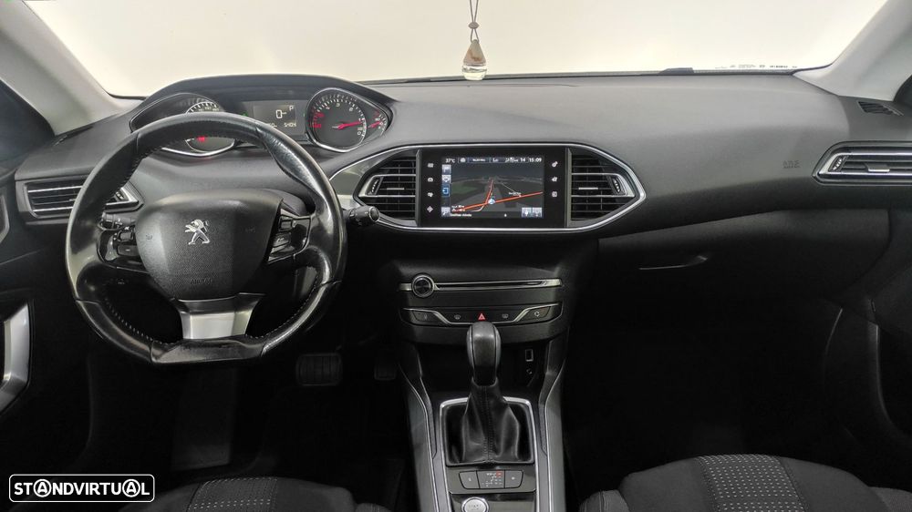 Peugeot 308 SW 2.0 BlueHDi Allure J18 EAT6 - 24