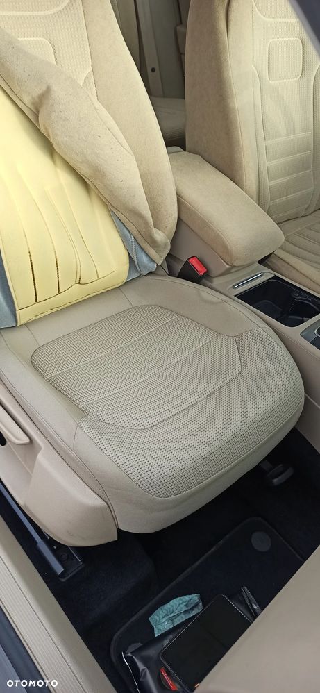 Volkswagen Passat 2.0 TDI Comfortline - 19