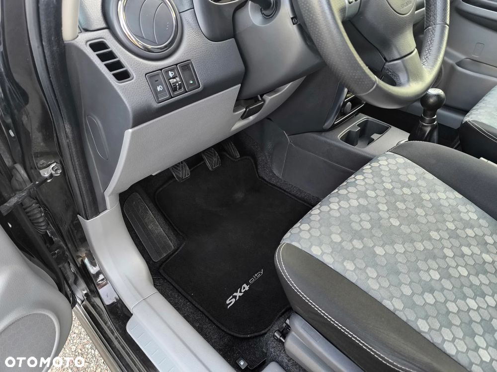 Suzuki SX4 1.6 VVT 4x2 Style - 19