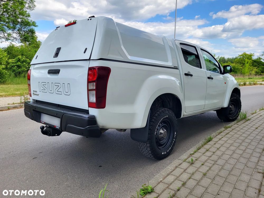 Isuzu D-Max 4x4 Double Cab Custom - 4