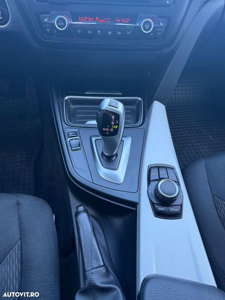 BMW 3 Series 2014 photo 2