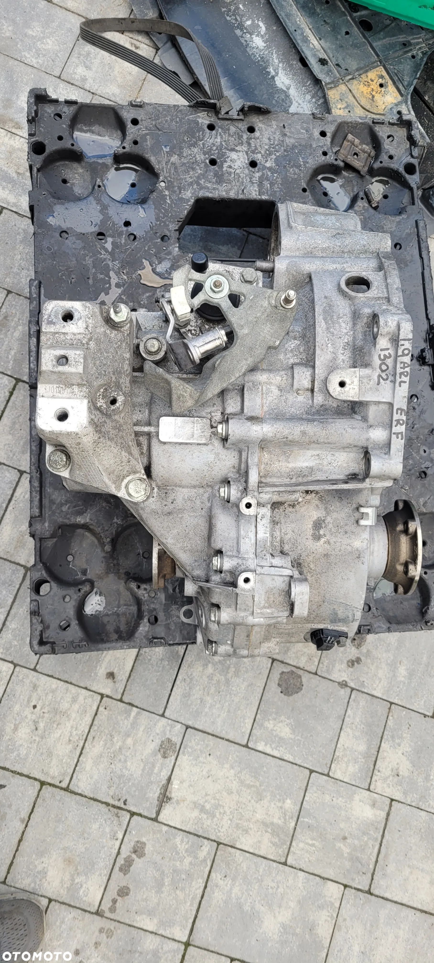SKRZYNIA BIEGÓW 1,9 TDI ARL KOD EFF - 1