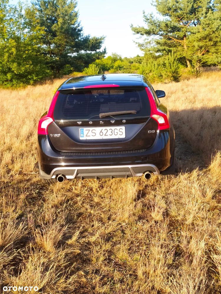 Volvo V60 D3 Kinetic - 3