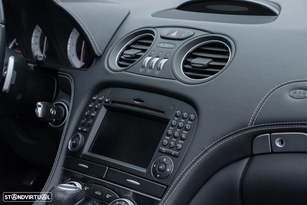 Mercedes-Benz SL 350 7G-TRONIC - 25