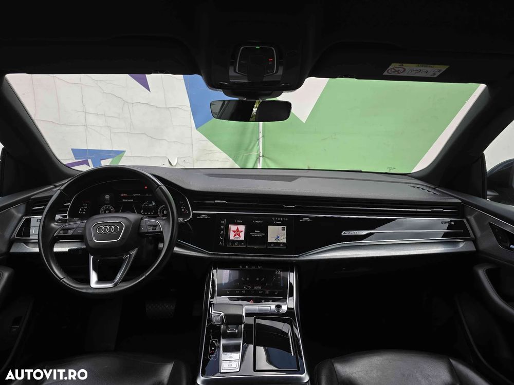 Audi Q8 - 16
