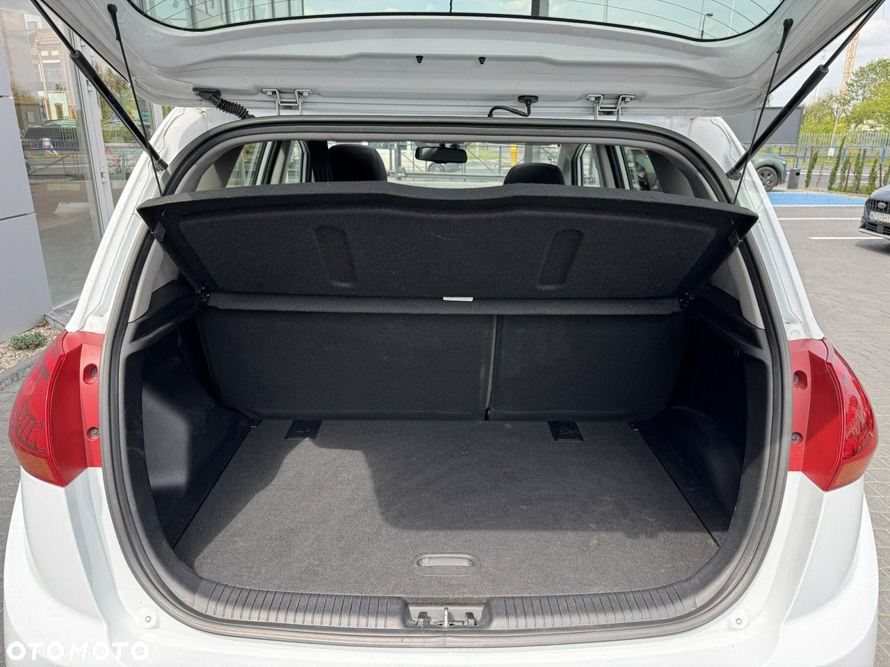 Kia Venga 1.6 Business Line - 15