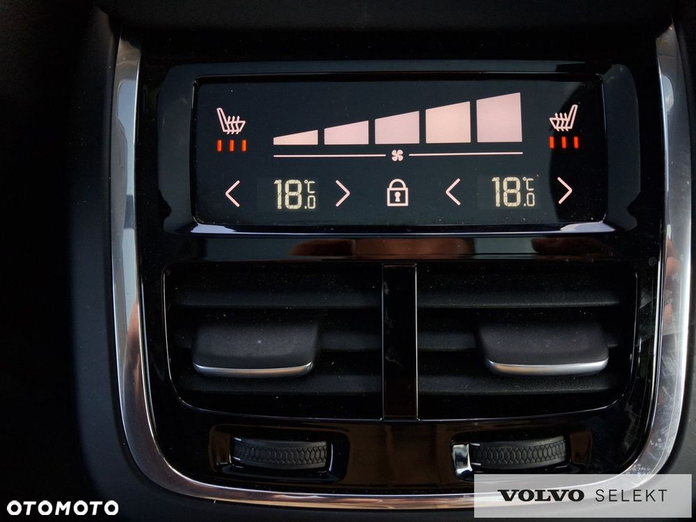 Volvo XC 60 - 29