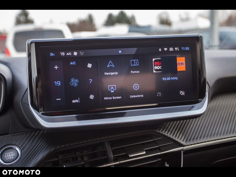 Peugeot 2008 1.2 PureTech Allure S&S EAT8 - 20