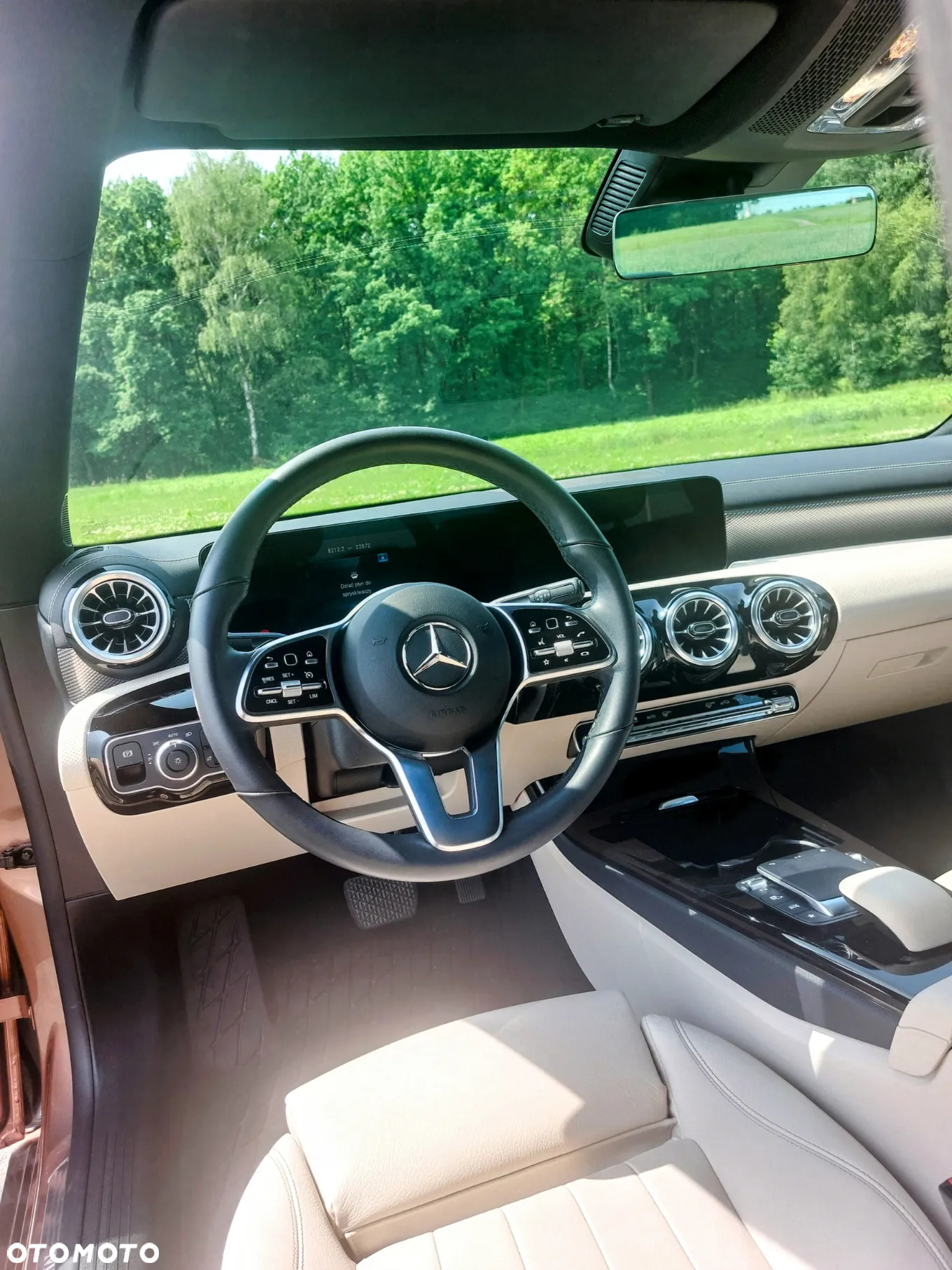 Mercedes-Benz CLA 180 Progressive 7G-DCT - 10