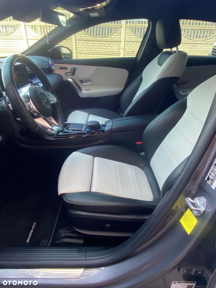 Mercedes-Benz Klasa A AMG 35 4Matic AMG Speedshift DCT 7G - 4