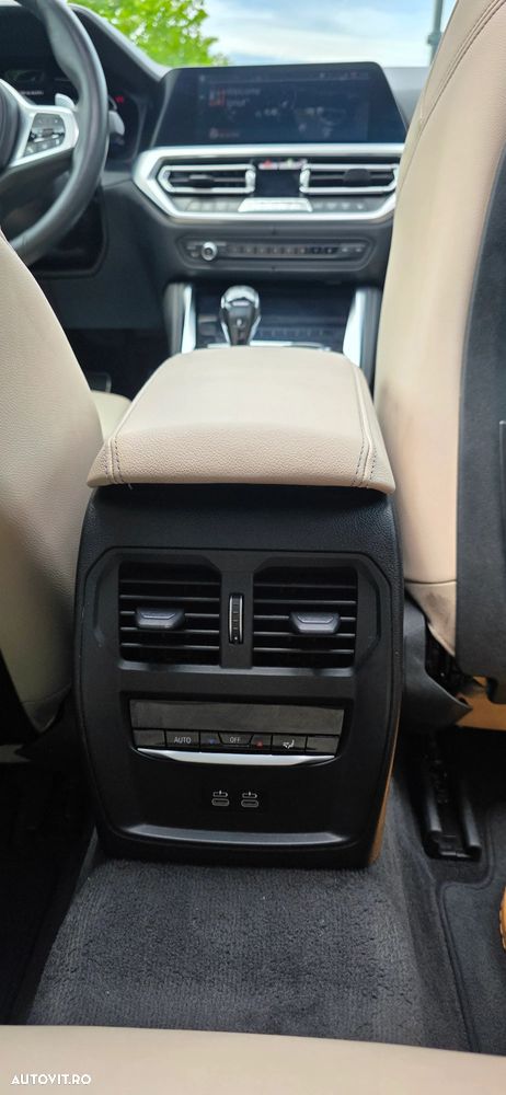 BMW M4 M440i xDrive - 13