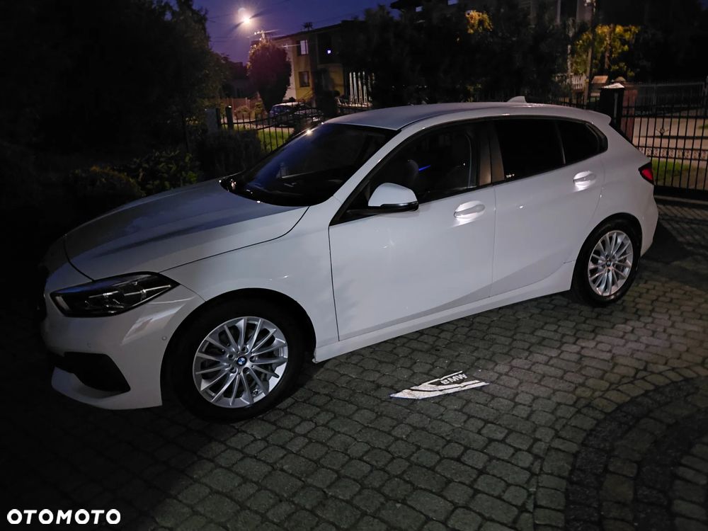 BMW Seria 1 - 17