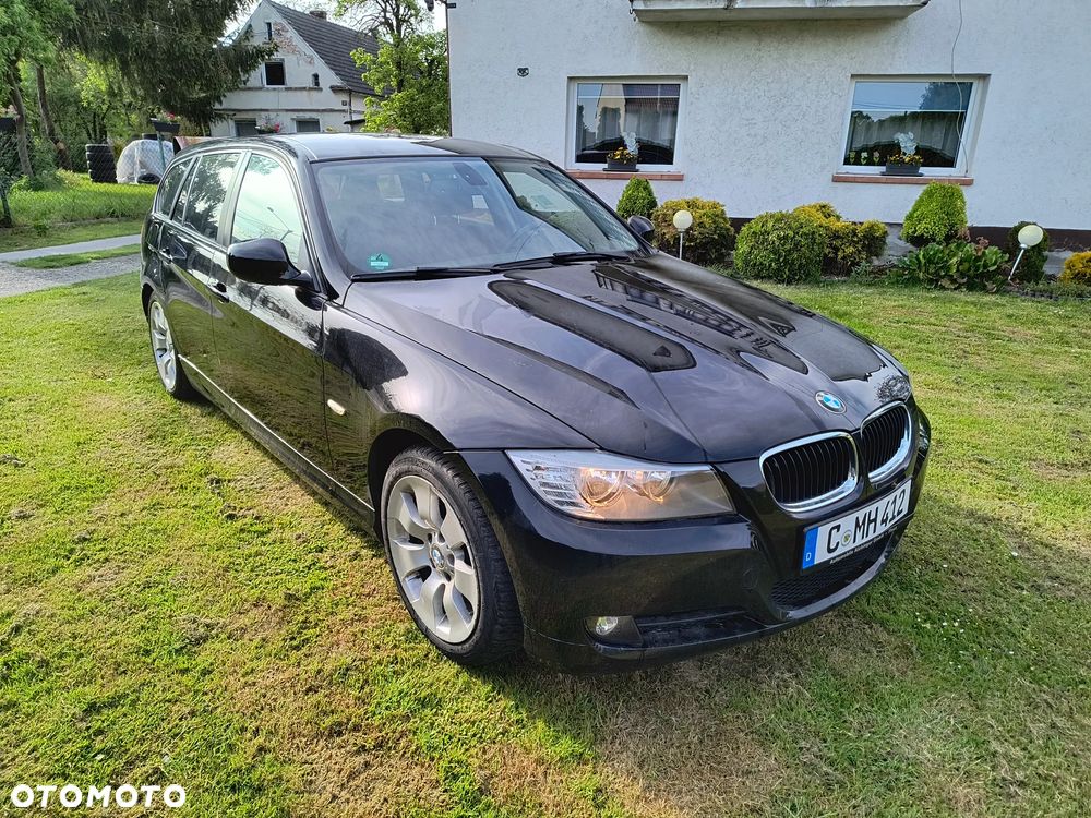 BMW Seria 3 318i Edition Exclusive - 3