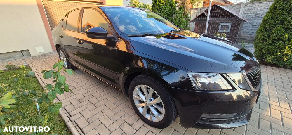 Skoda Octavia 2.0 TDI Ambition - 1