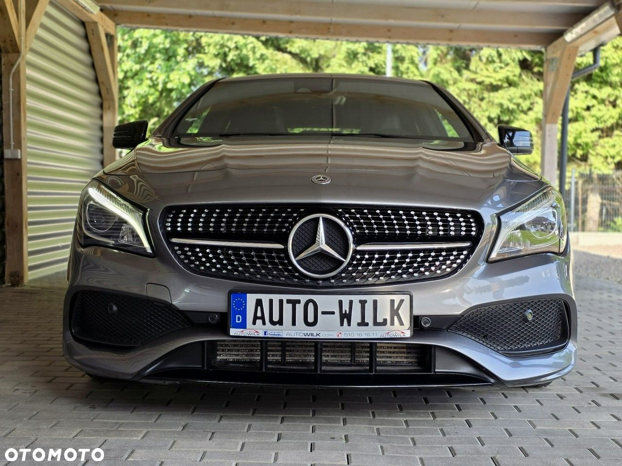 Mercedes-Benz CLA 200 AMG Line - 3