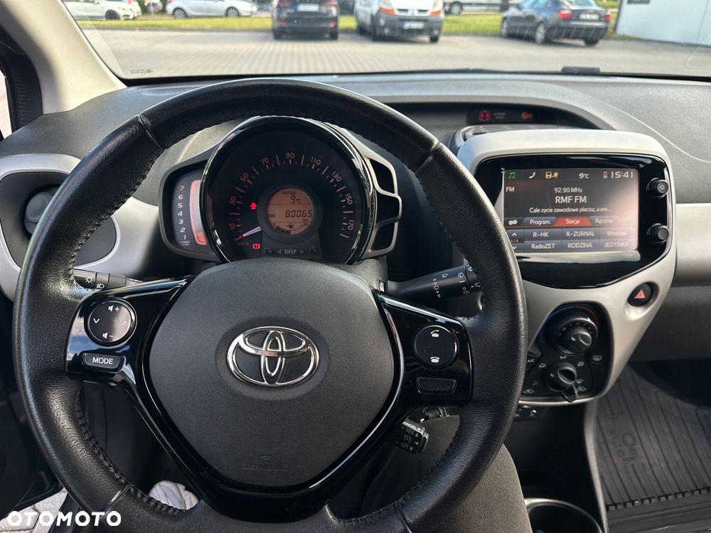 Toyota Aygo 1.0 VVT-i Sprint EU6 - 10