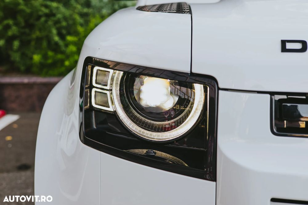 Land Rover Defender 90 3.0D 250 MHEV Hard Top X-Dynamic SE - 4