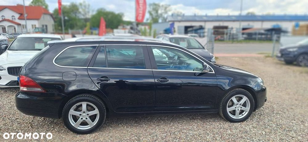 Volkswagen Golf - 6