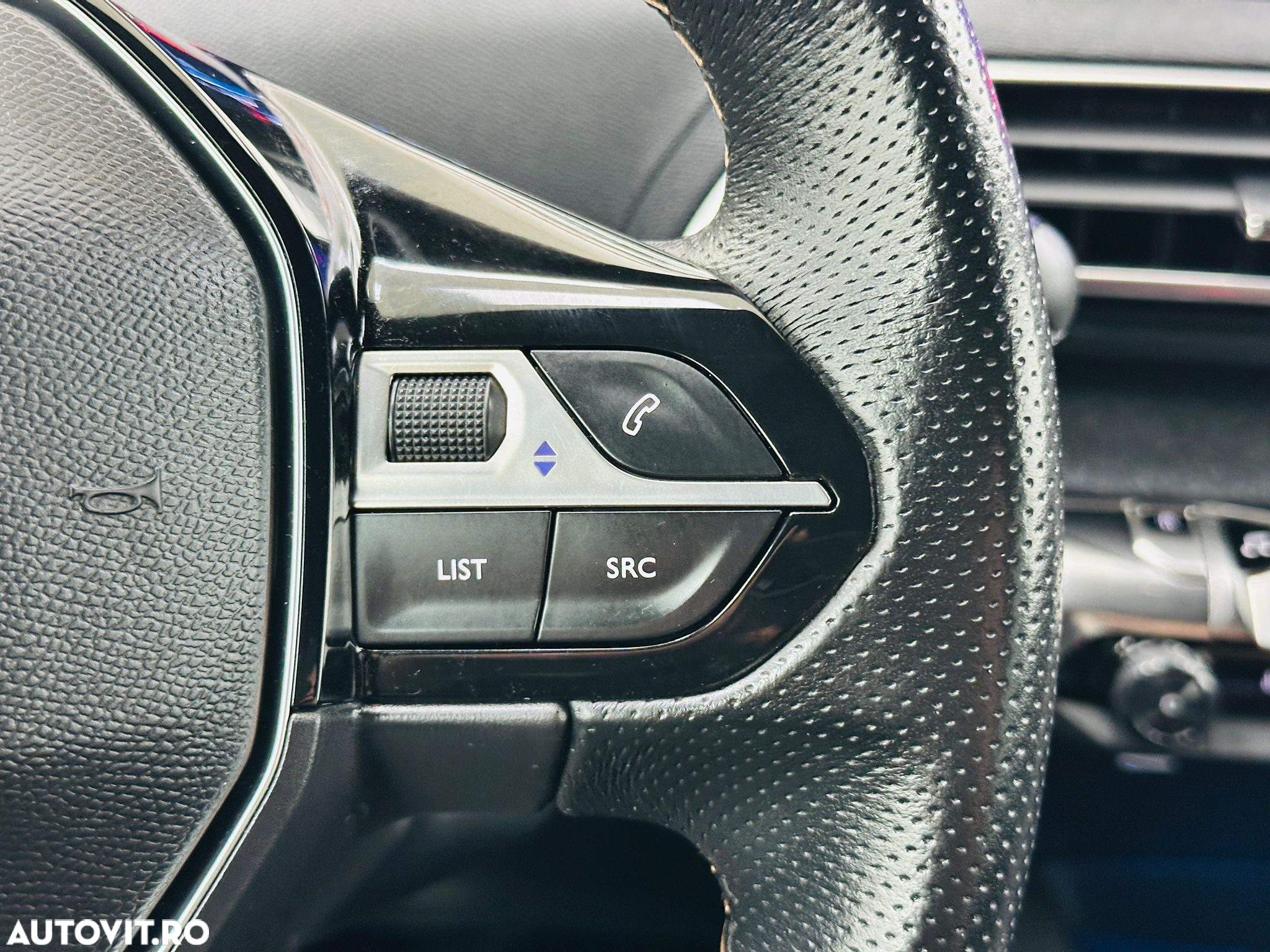Peugeot 3008 - 40