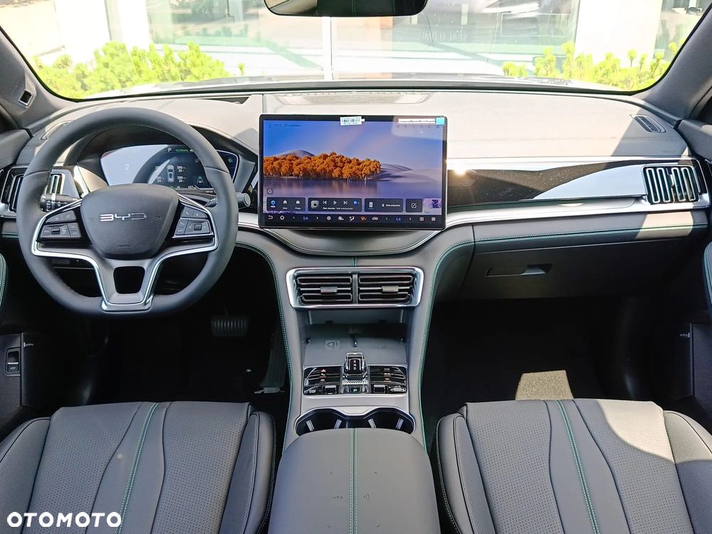 BYD Seal U 1.5T Design AWD - 12