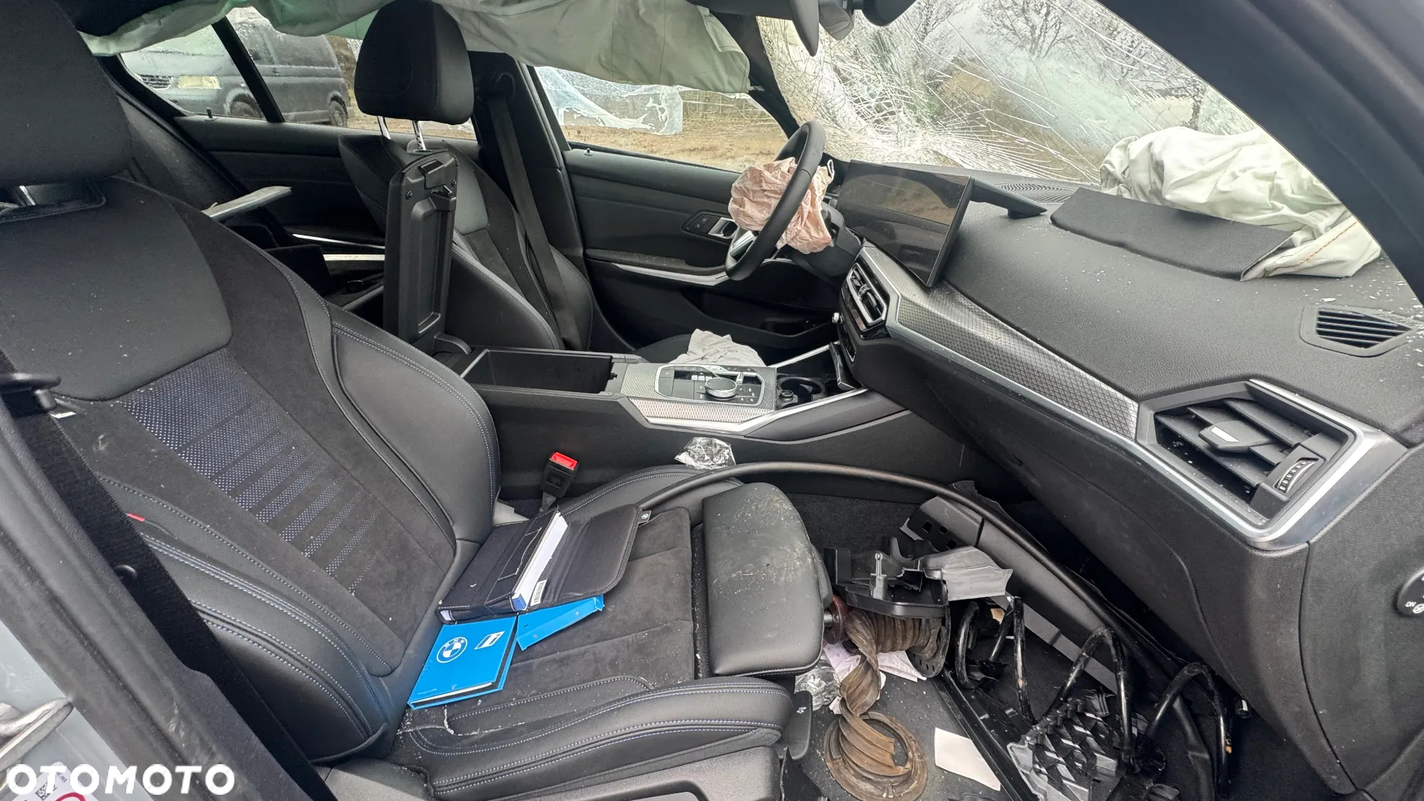 BMW Seria 3 320e M Sport sport - 12